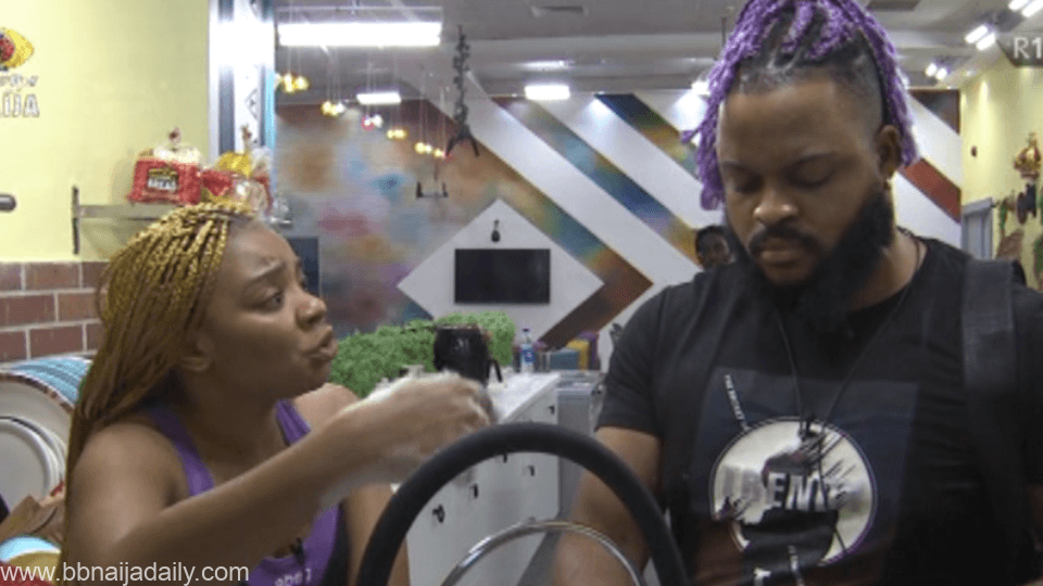 Queen and Whitemoney 1